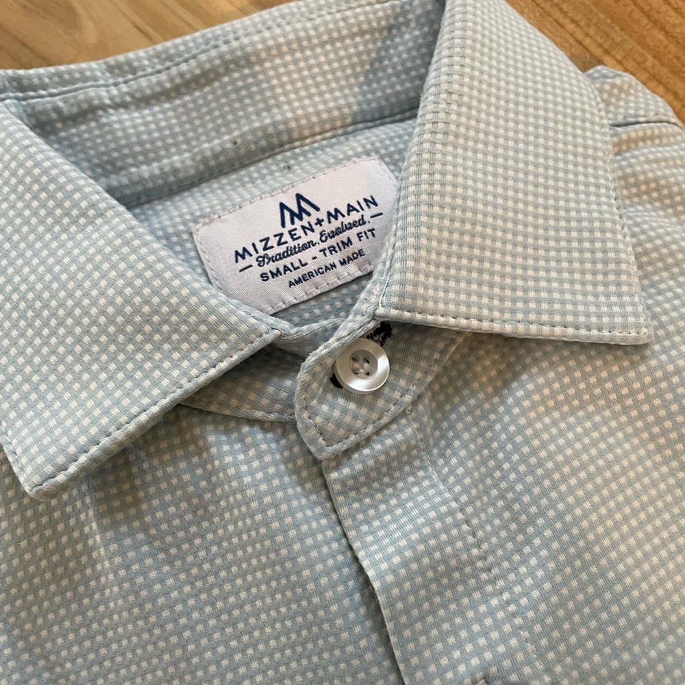 Mizzen+Main Sky Blue Checkered Shirt
